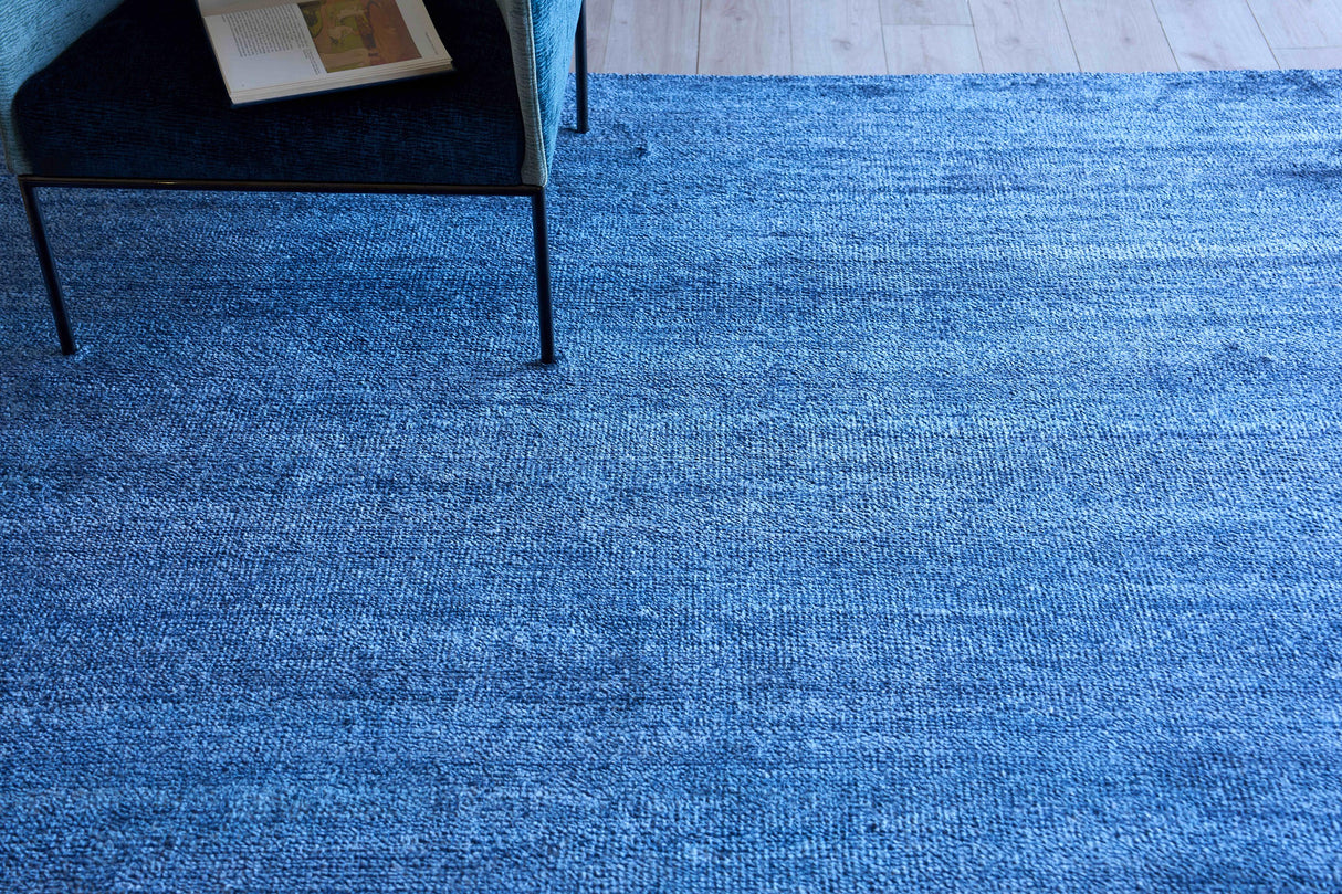 Exquisite Rugs Plush Hand-Knotted Bamboo Silk and Wool 4657 Navy 10' x 14' Area Rug