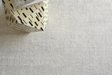 Exquisite Rugs Plush Hand-Knotted Bamboo Silk and Wool 4996 White 9' x 12' Area Rug