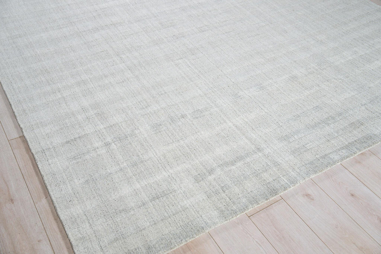 Exquisite Rugs Robin Stripe Handloomed Bamboo Silk and New Zealand Wool 5624 Light Silver 9' x 12' Area Rug