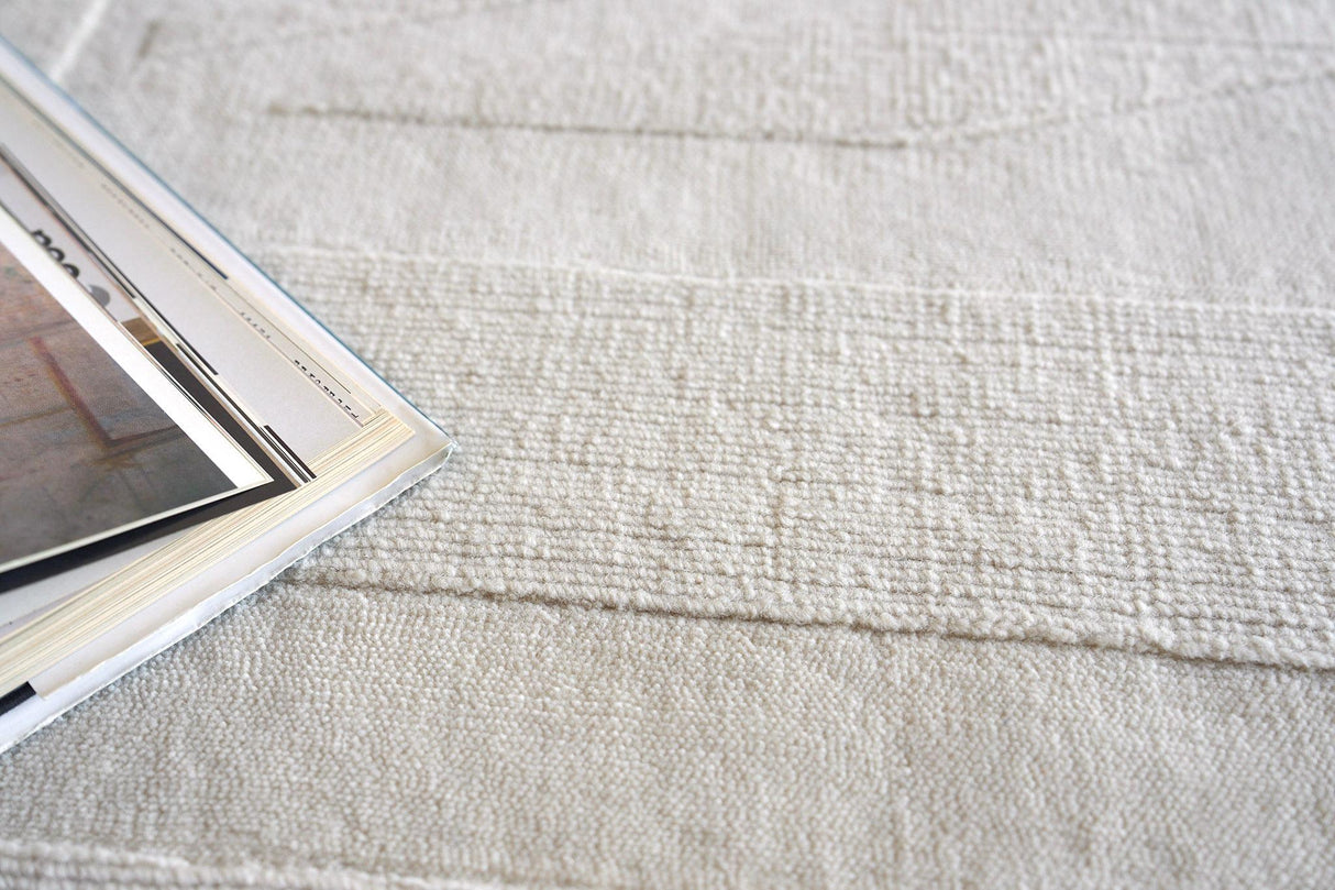 Exquisite Rugs Tempo Handloomed New Zealand Wool 6193 Light Beige 8' x 10' Area Rug