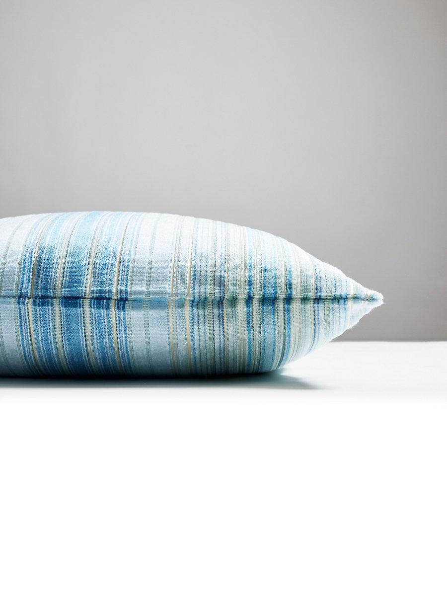 Scalamandre Timberlake Velvet 22 X 22 - Blue Jay Decorative Pillow