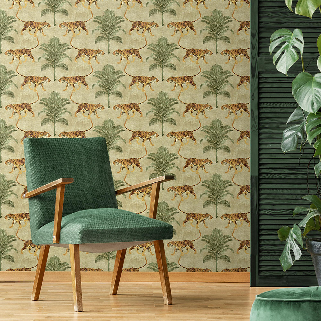 Tommy Bahama TIGER AND TREE HEMP Wallpaper