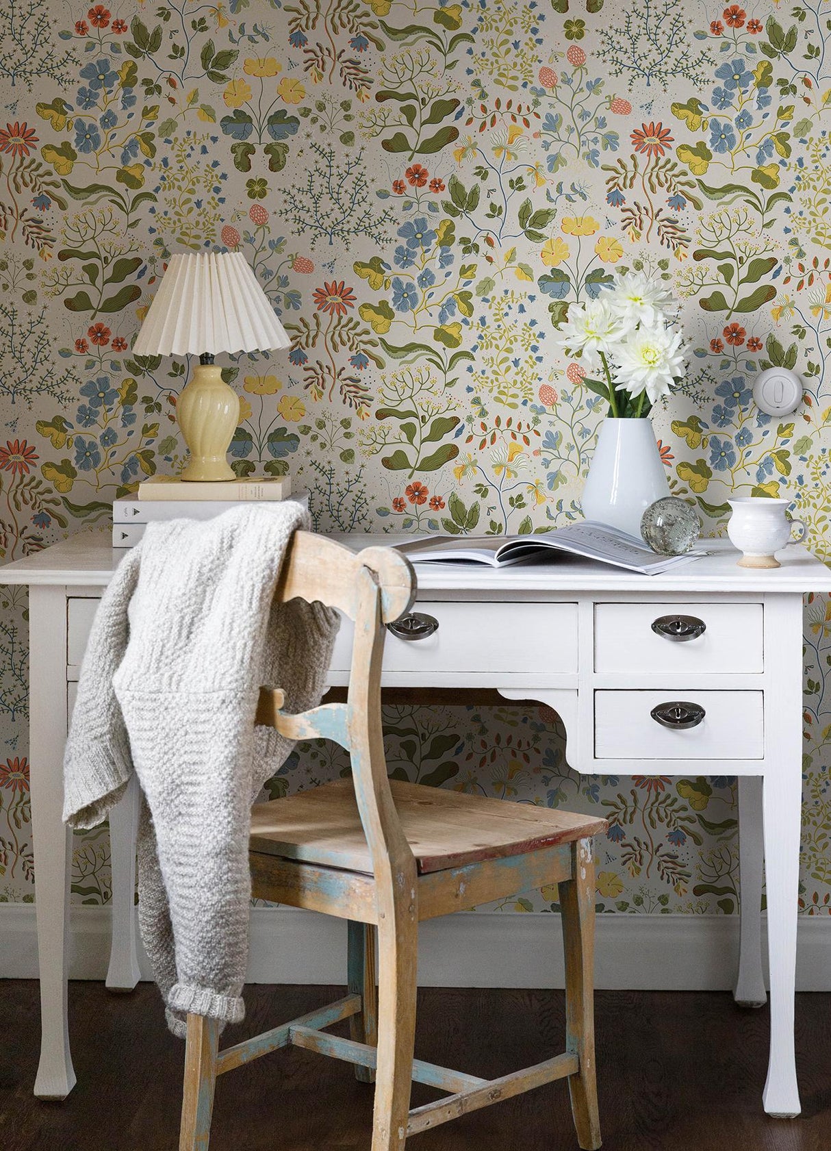 A-Street Prints Groh Green Floral Wallpaper
