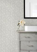 A-Street Prints Lindlöv Light Grey Leafy Vines Wallpaper