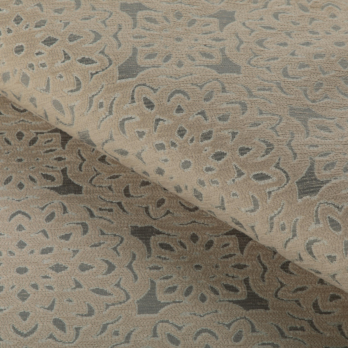 Kravet GARDEN WALL BIRCH Upholstery Fabric