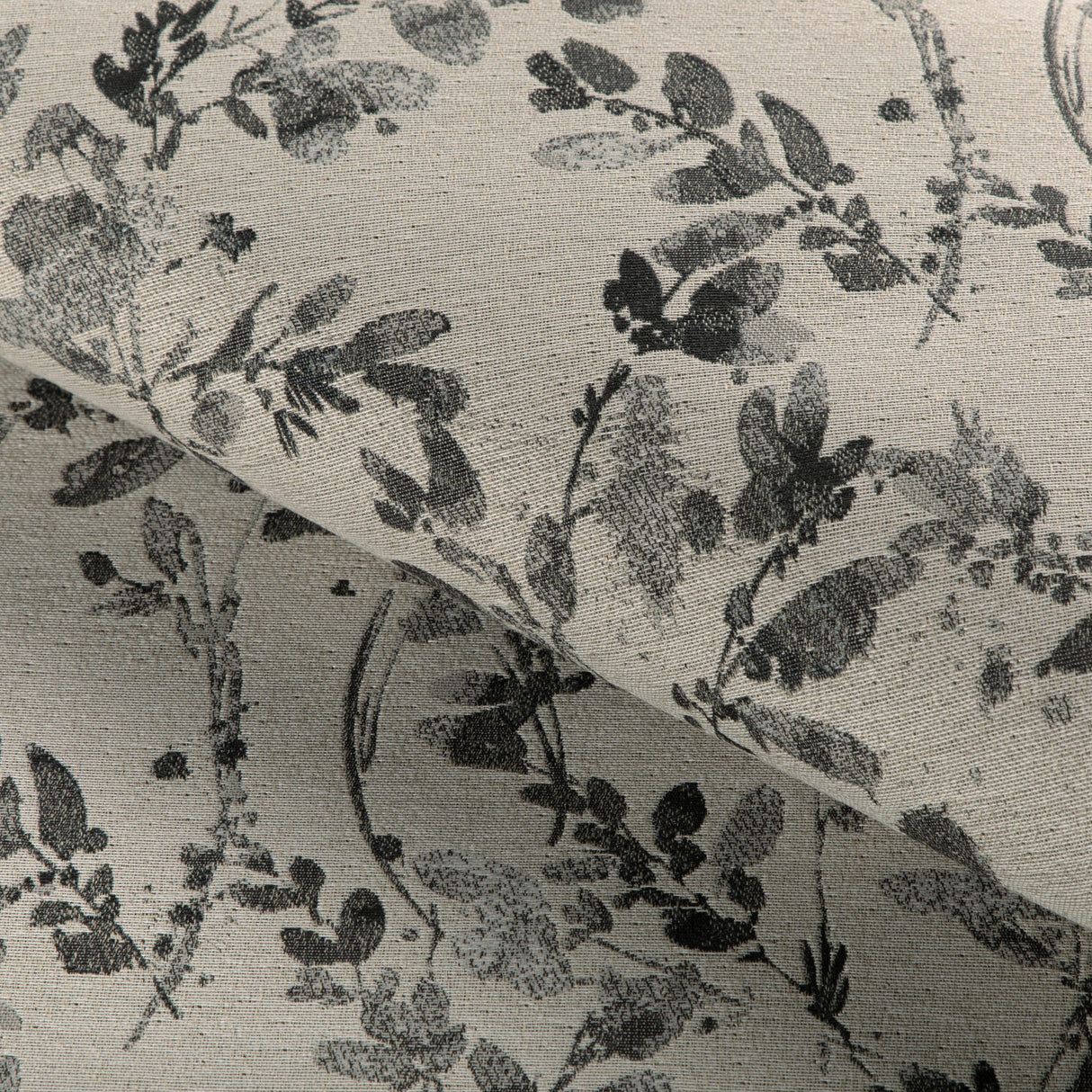 Kravet BAYVIEW MOONLIGHT Upholstery Fabric