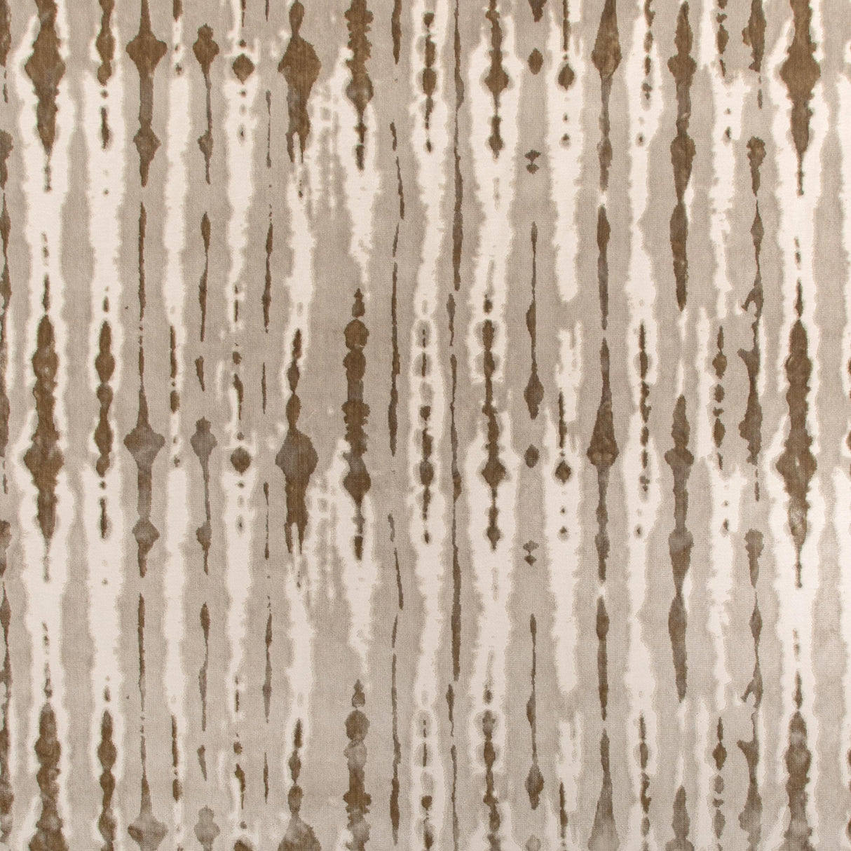 Kravet DESIGN 37106 11 Upholstery Fabric