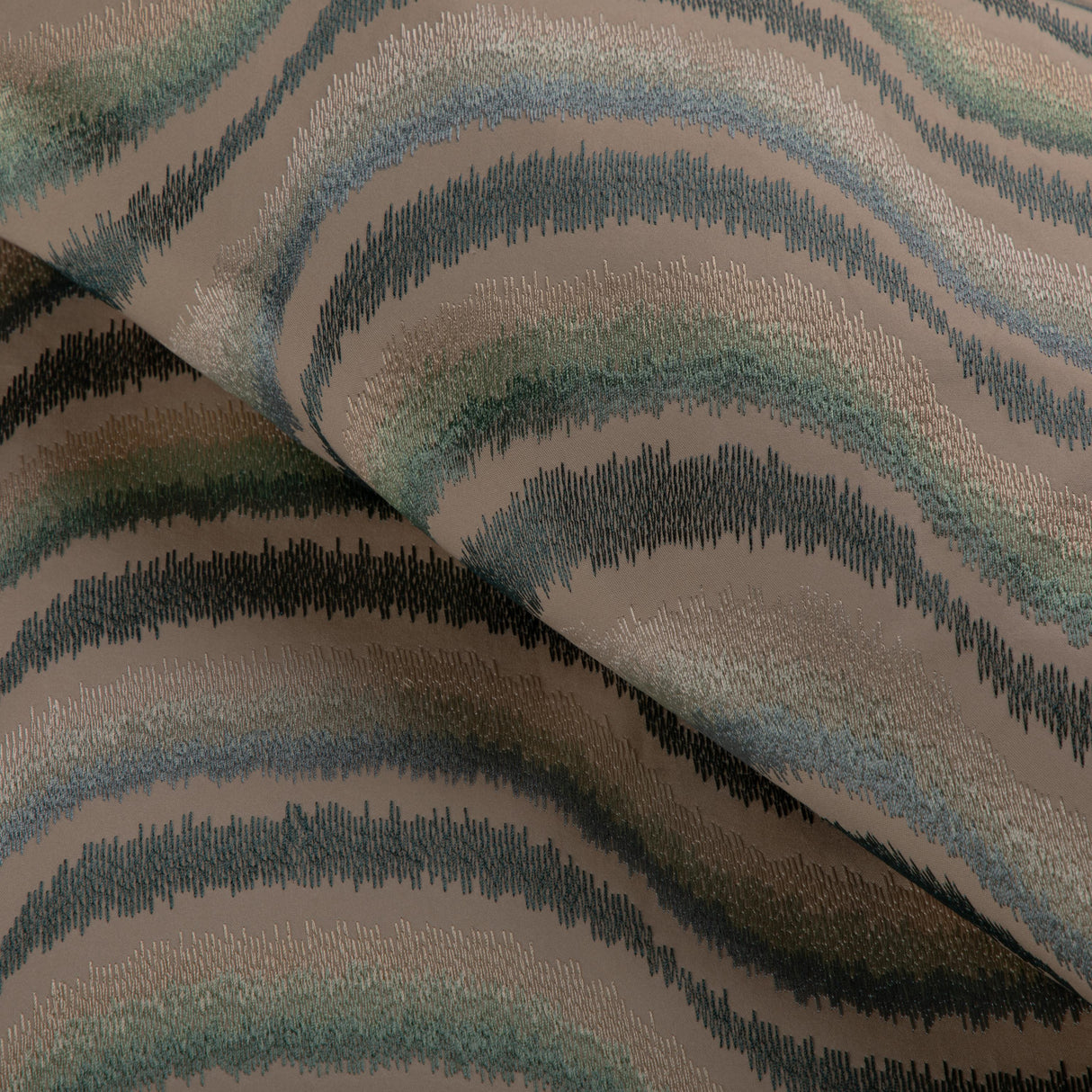 Brunschwig & Fils DU SON EMB AQUAMARINE Fabric