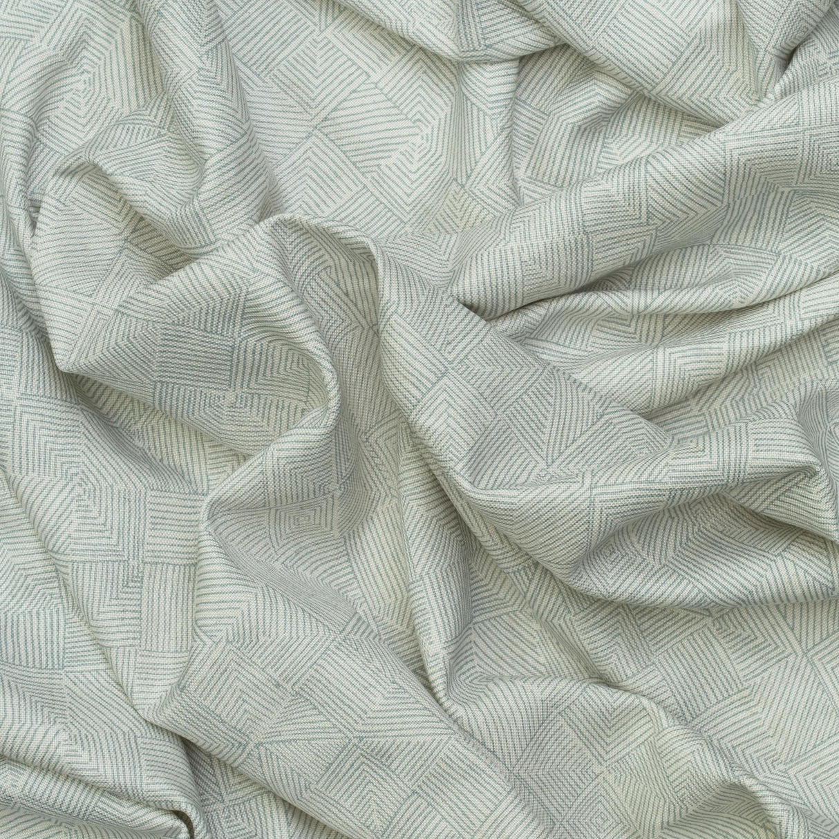 Andrew Martin BARK MIST Fabric