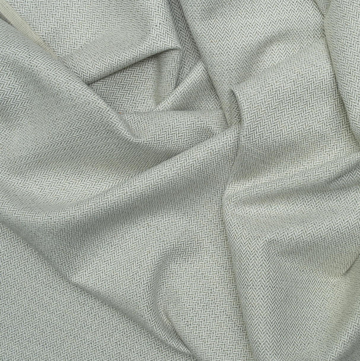 Andrew Martin BIRDS FOOT STORM Upholstery Fabric