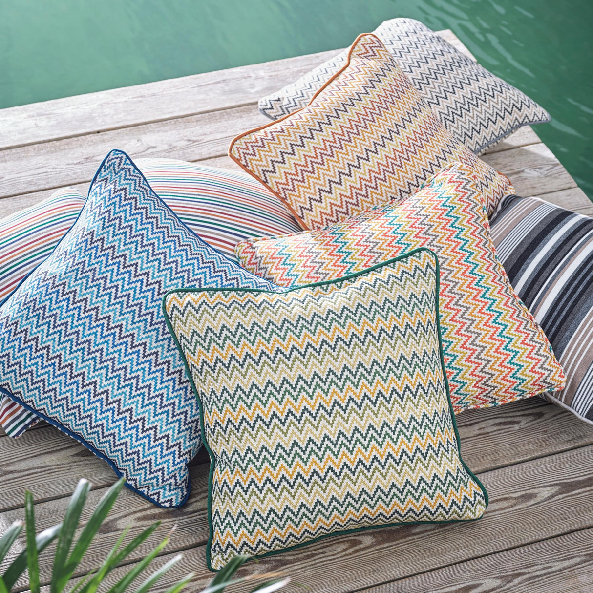 Clarke & Clarke KLAUDIA OUTDOOR Fabric