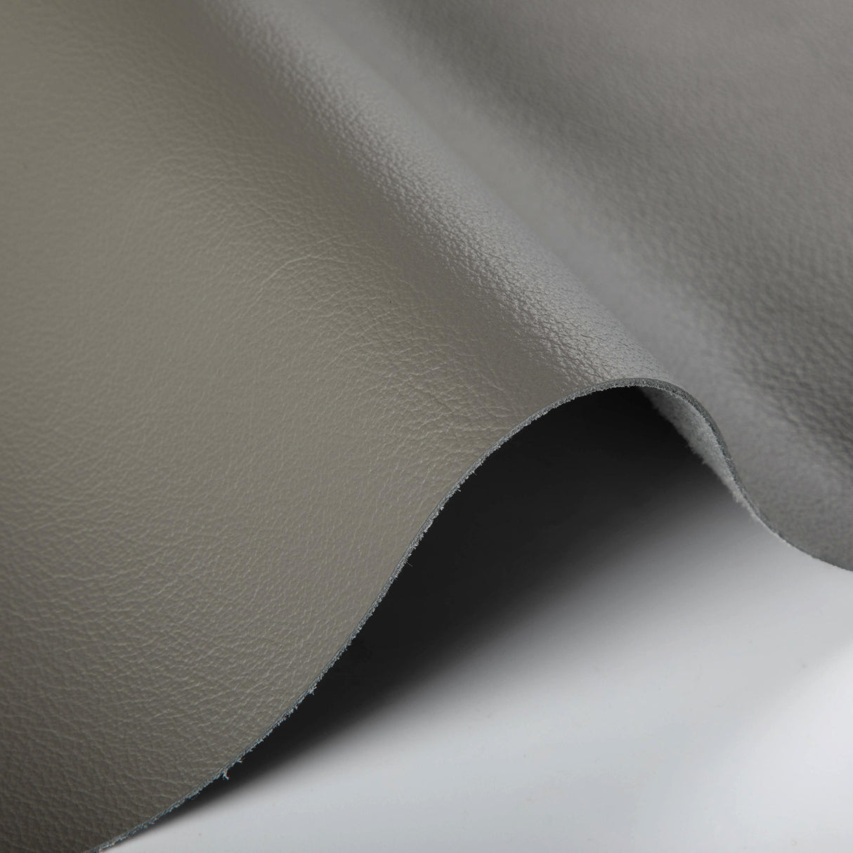 Kravet DESIGN L BADGER-SMOKE Upholstery Fabric