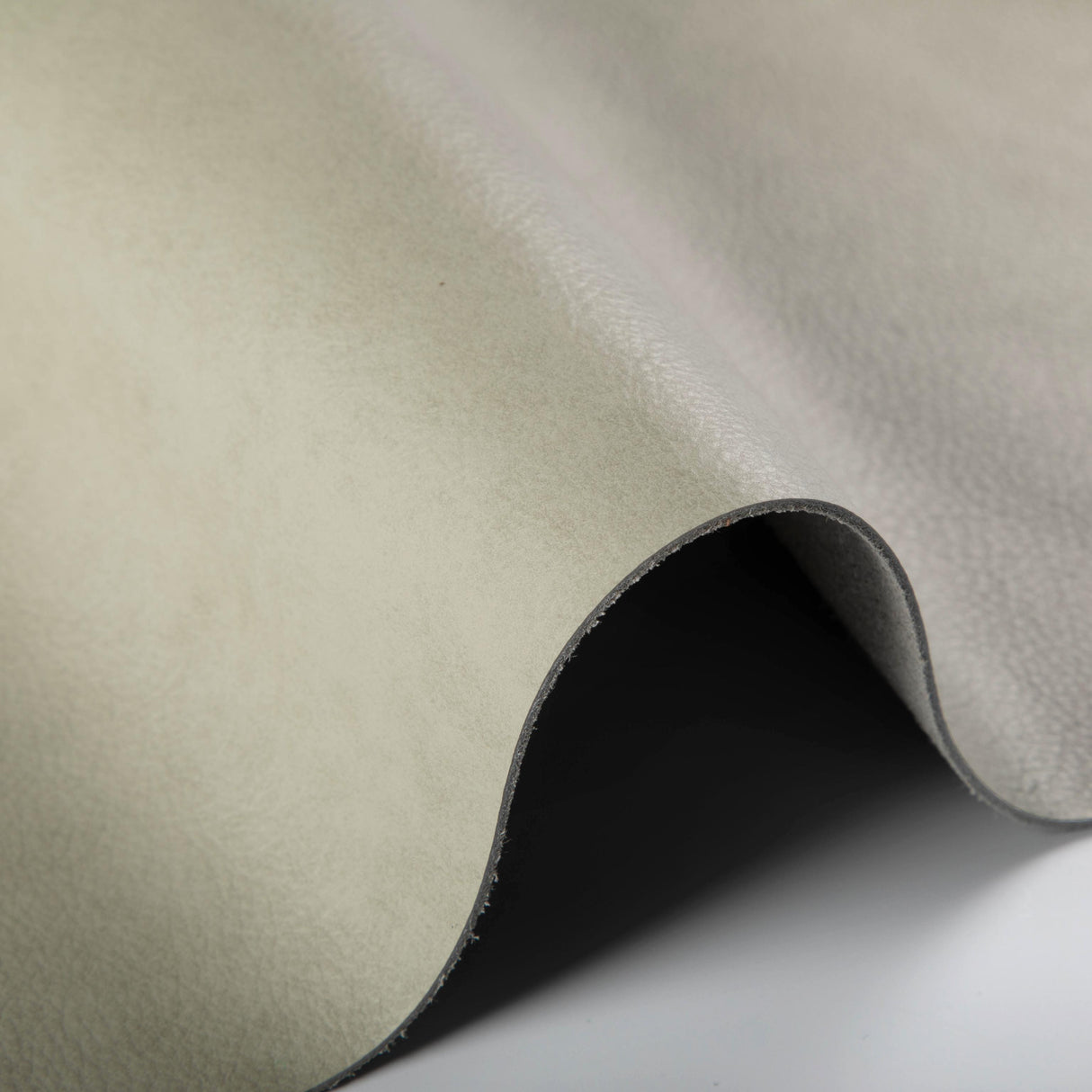 Kravet DESIGN L LARAMIE-EGGSHELL Upholstery Fabric