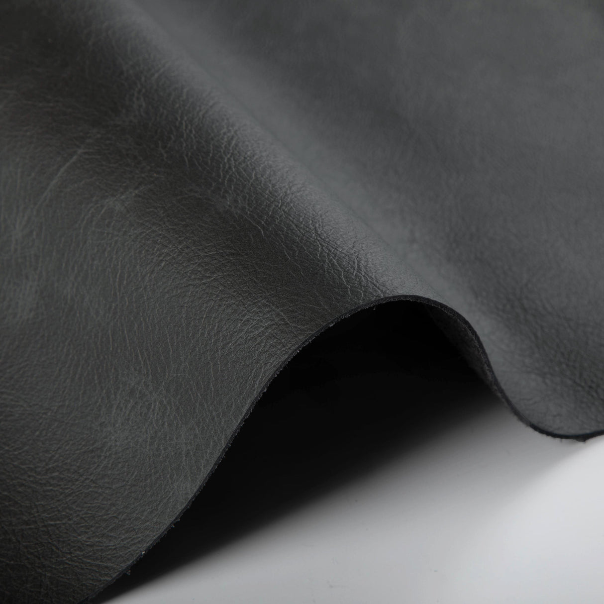 Kravet DESIGN L OVINE-CARBON Upholstery Fabric