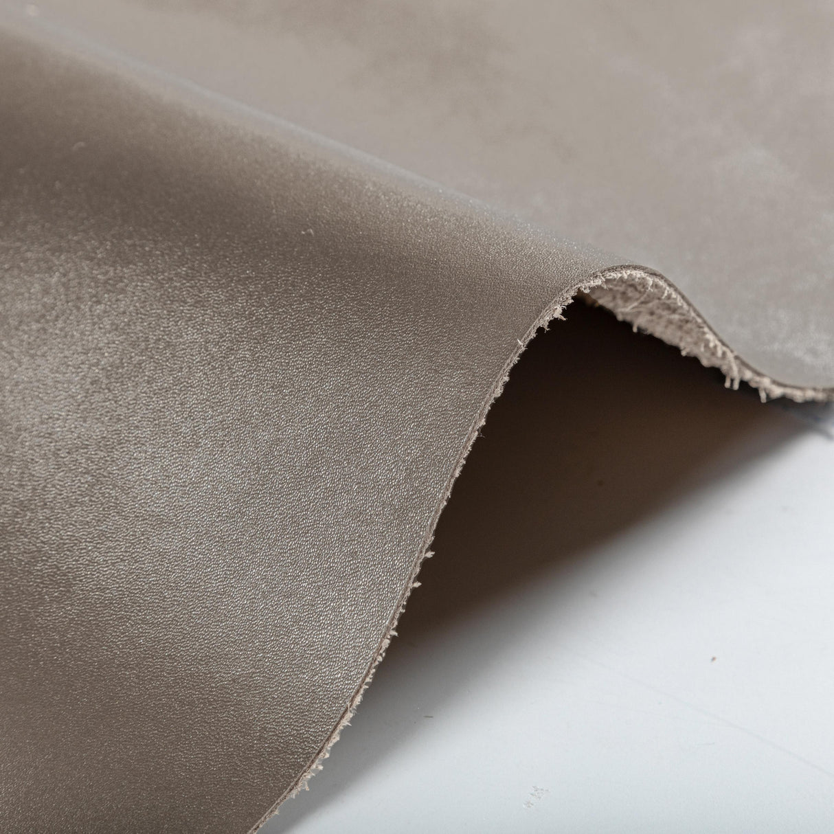 Kravet DESIGN L SAHARA-MUSHROOM Upholstery Fabric