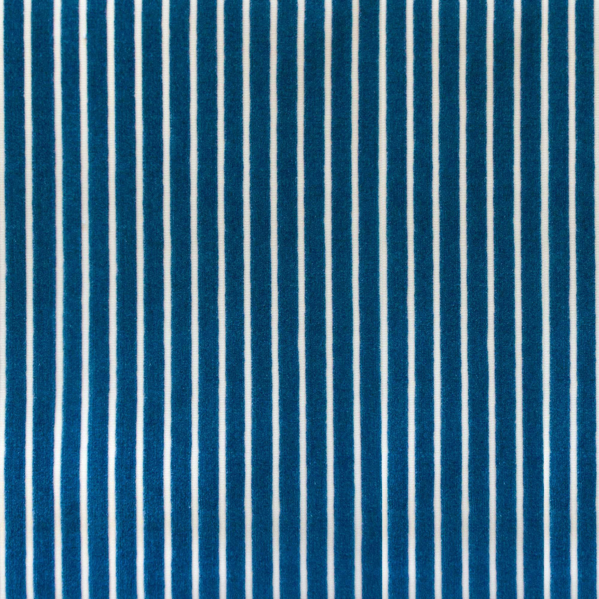 Gaston Y Daniela MAYRIT AZUL PAVO Upholstery Fabric