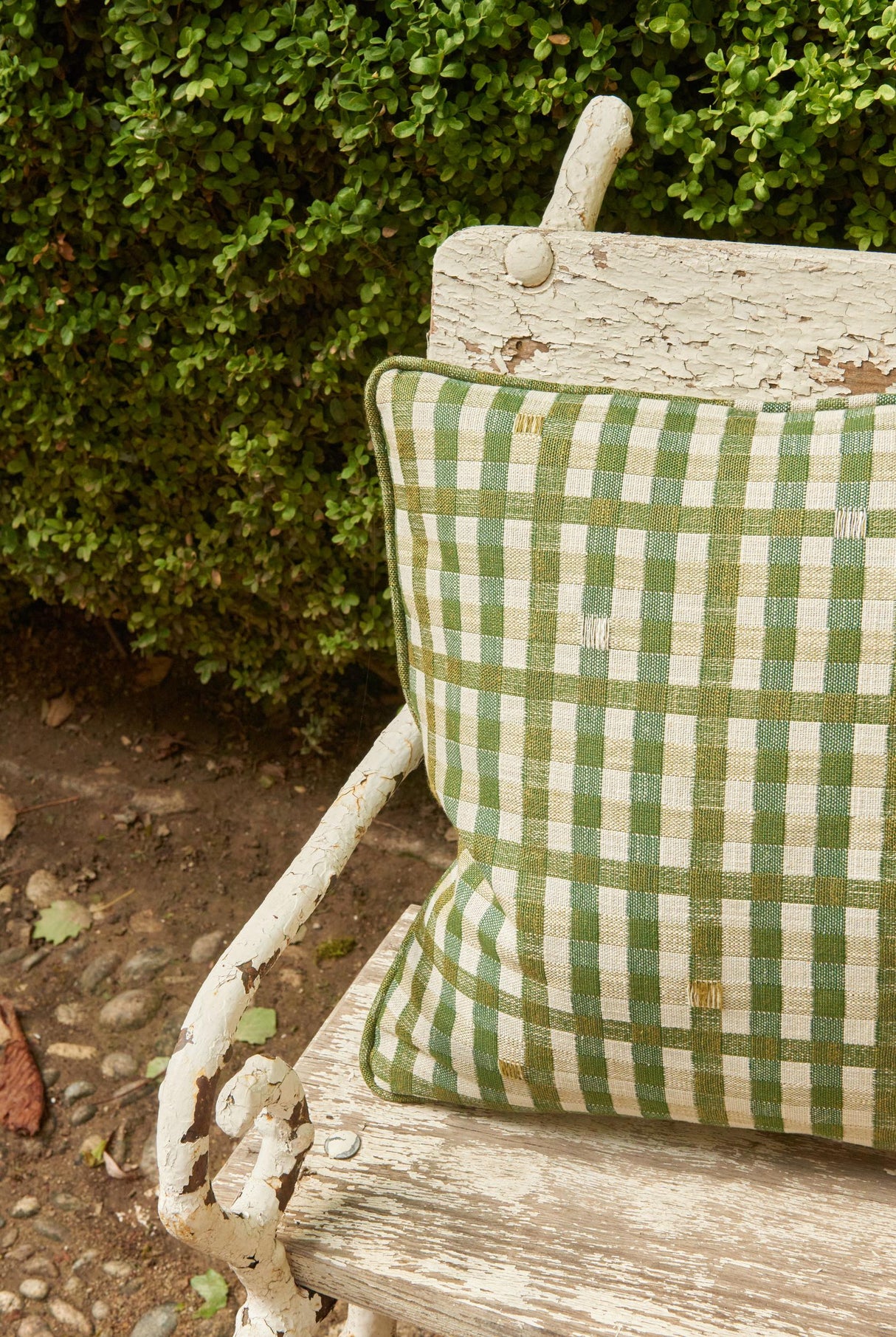 Gaston Y Daniela ADRIANO VERDE CLARO Upholstery Fabric