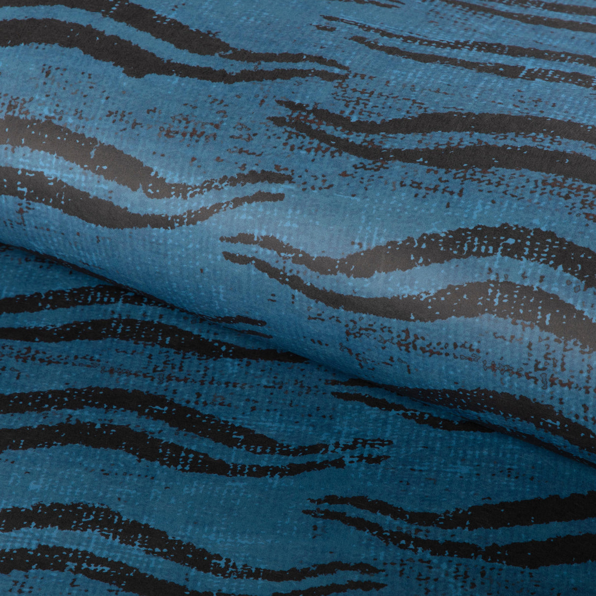 Lee Jofa BECKETT PAPER AZURE Wallpaper