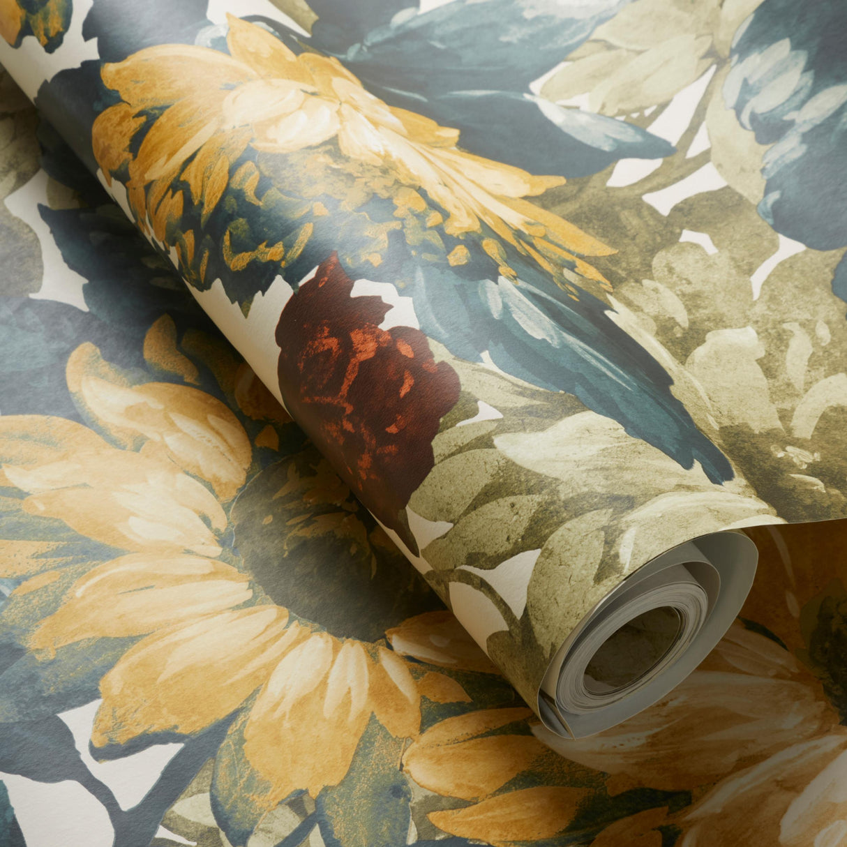 Clarke & Clarke SUNFOREST OLIVE RUSSET WP Wallpaper