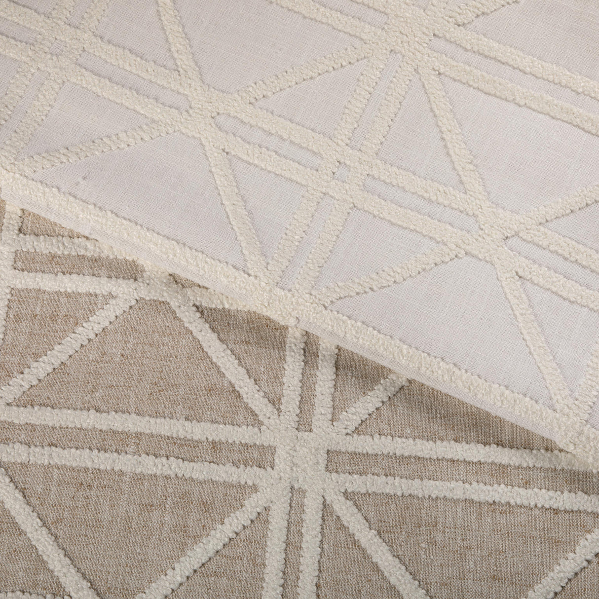 Kravet DESIGN 37089 1601 Upholstery Fabric