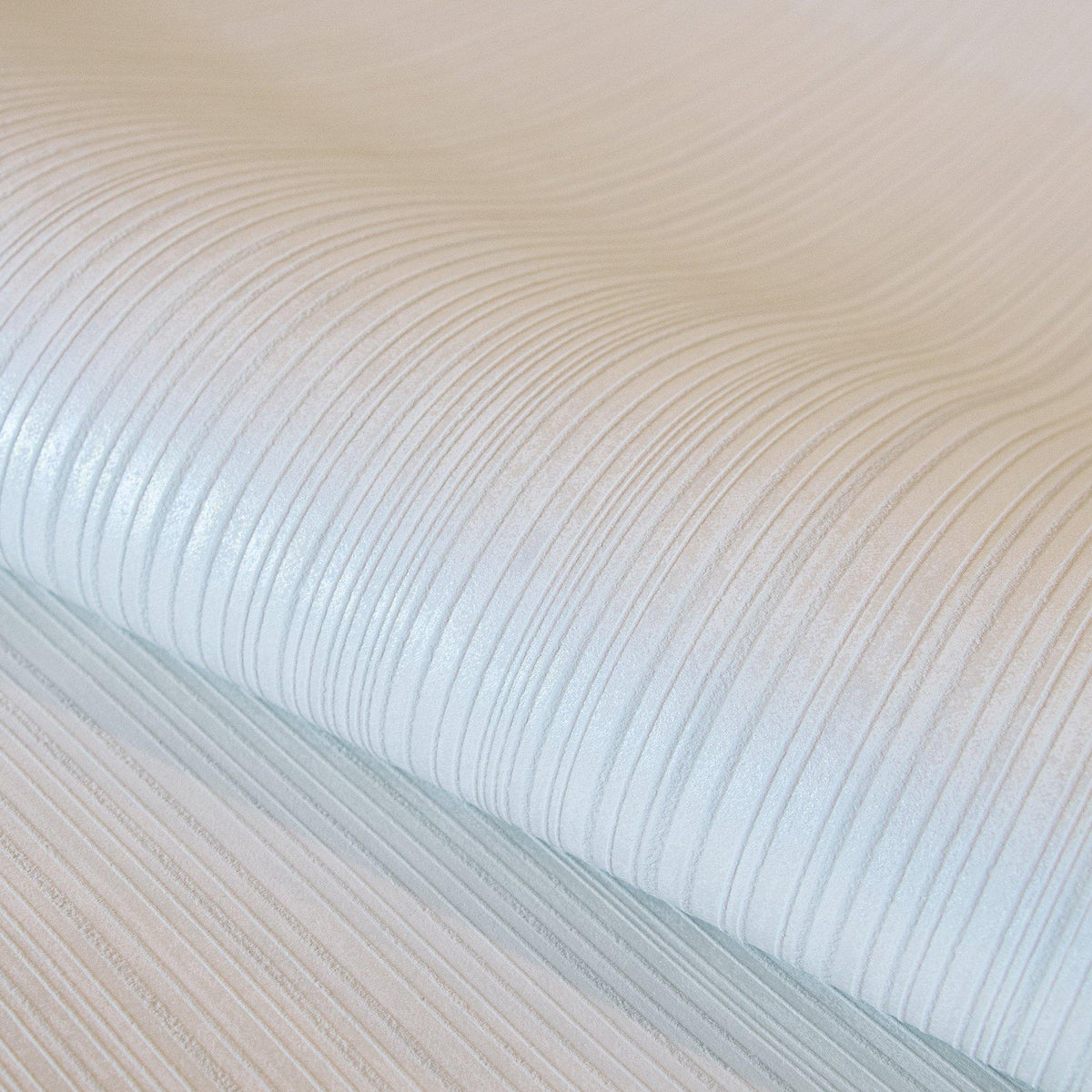 Galerie GH64612-23 Universe Jupiter White Wallpaper GH64612-23 White Wallpaper