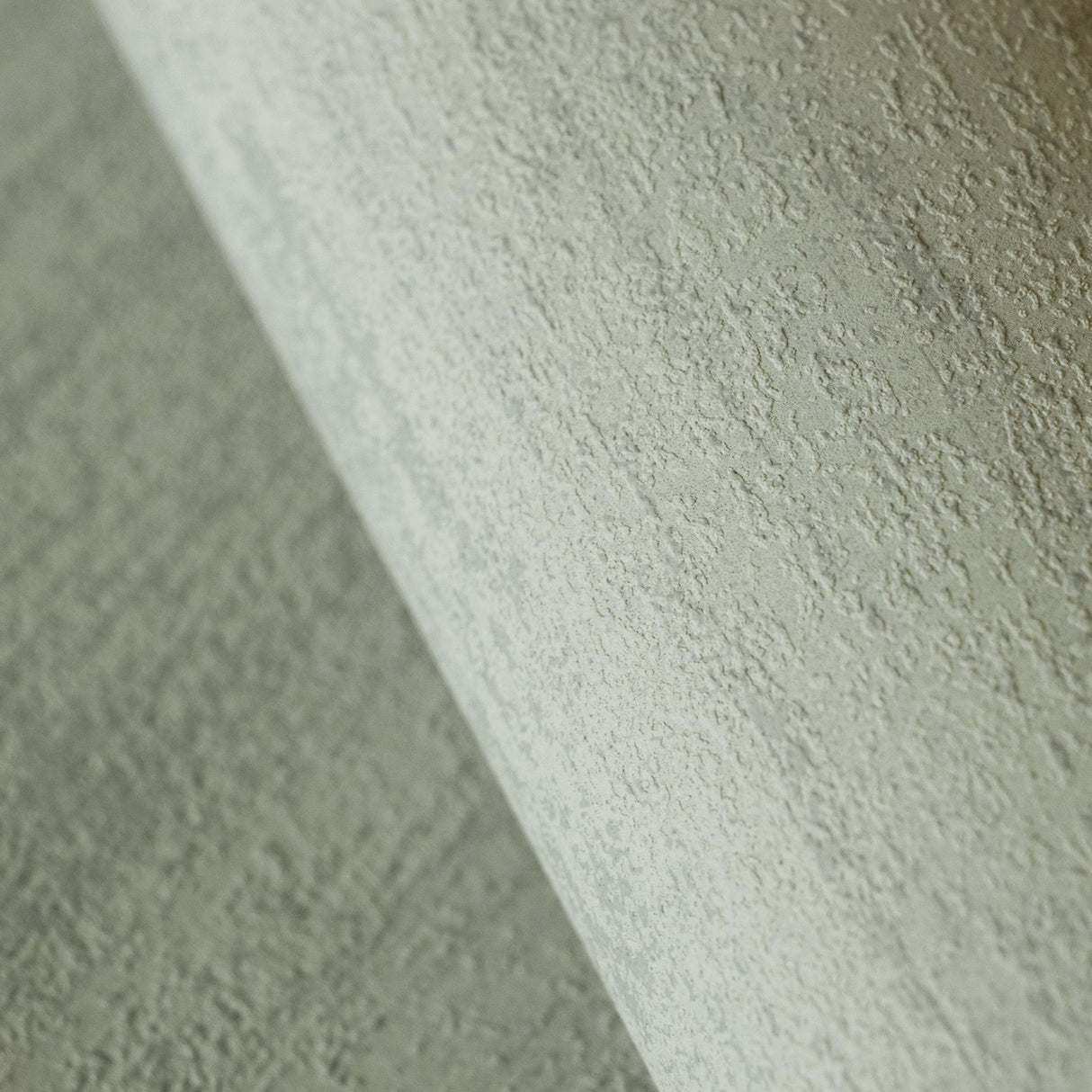 Galerie Monti / Artistic Brick Green Wallpaper