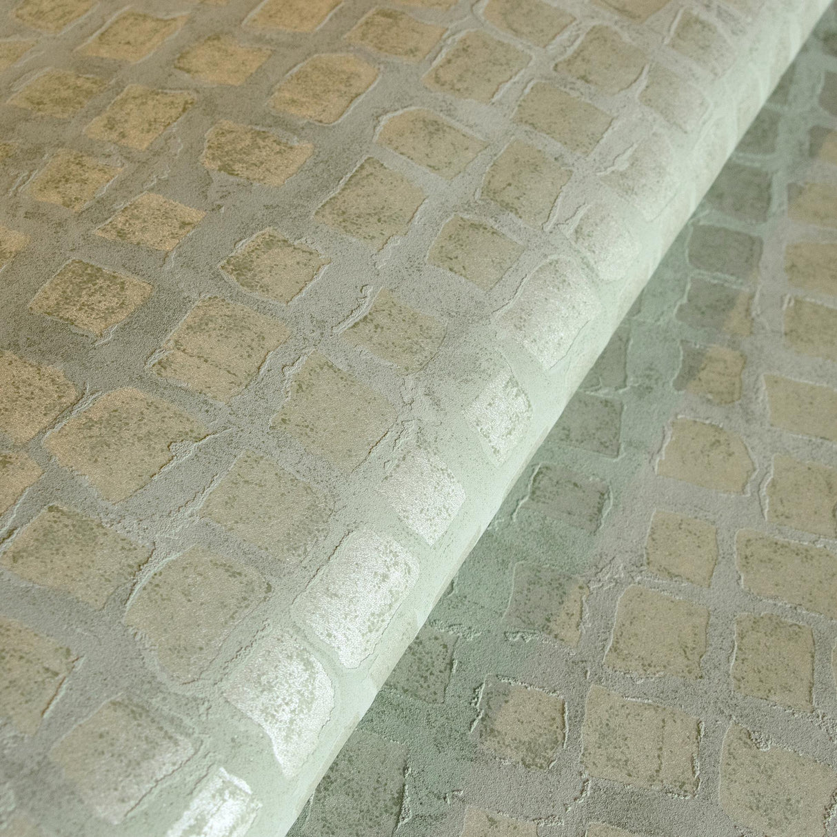 Galerie Manhattan / Loft Tile Green Wallpaper