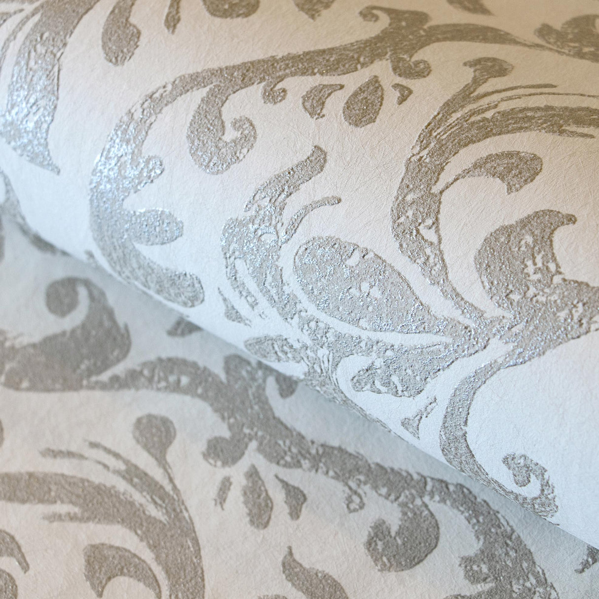 Galerie Notting Hill / Loft Damask Beige Wallpaper