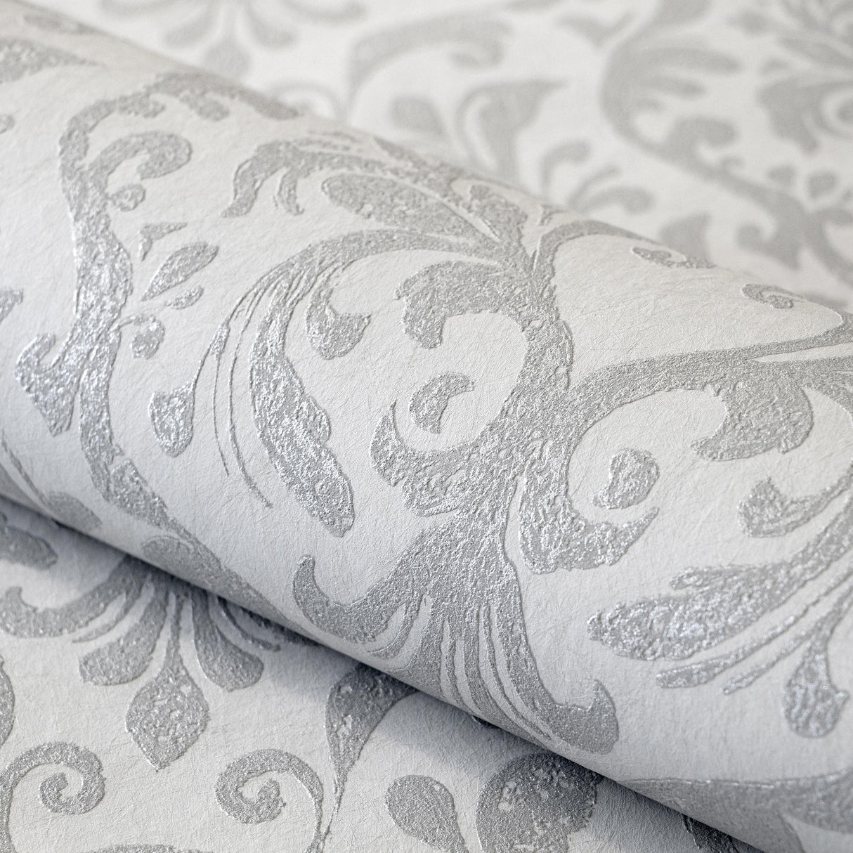 Galerie Notting Hill / Loft Damask Silver Grey Wallpaper