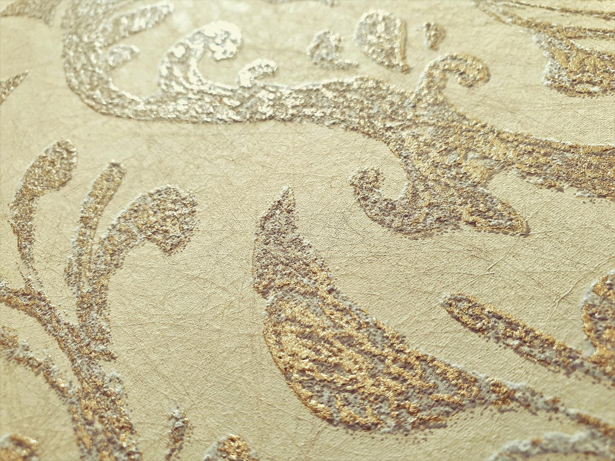 Galerie Notting Hill / Loft Damask Gold Wallpaper