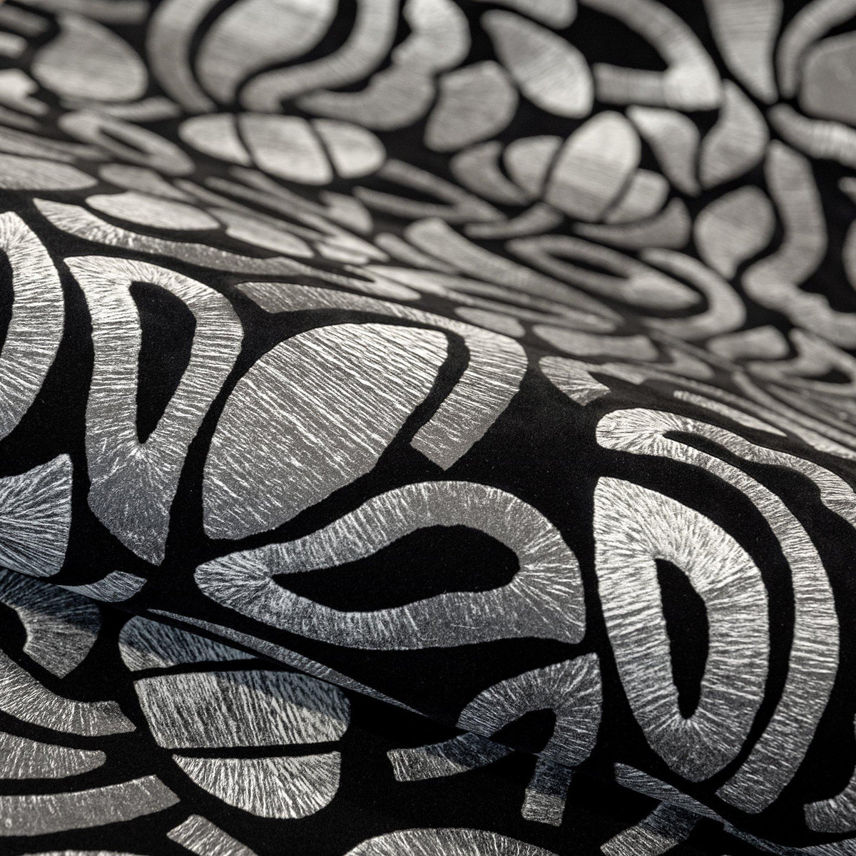 Galerie GH81338-23 Pepper Brussels Lace Black Wallpaper GH81338-23 Black Wallpaper