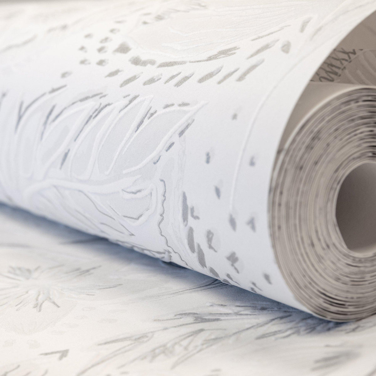 Galerie GH81336-23 Pepper Wild Garden White Wallpaper GH81336-23 White Wallpaper