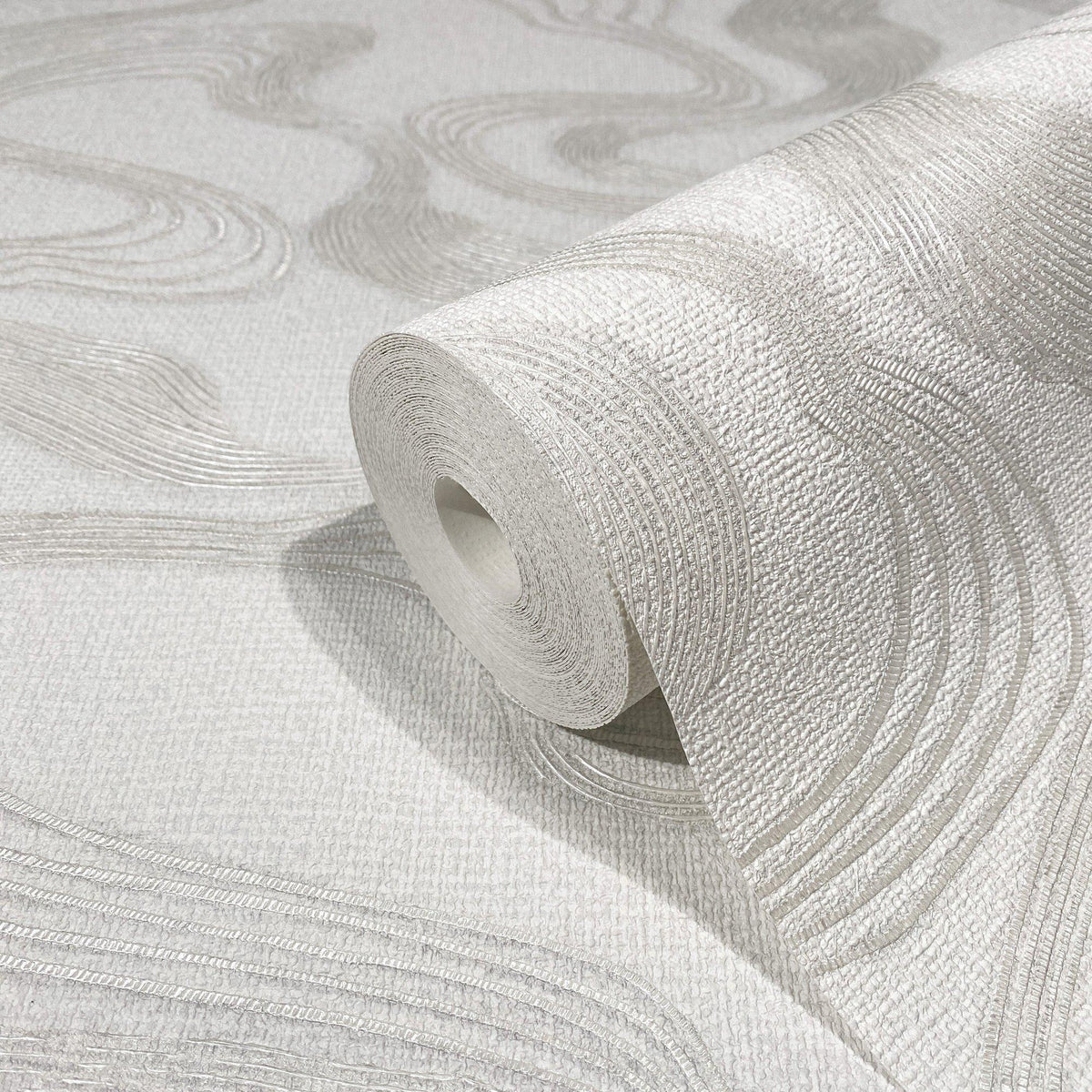 Galerie 34534 Kumano Flow White Wallpaper 34534 White Wallpaper