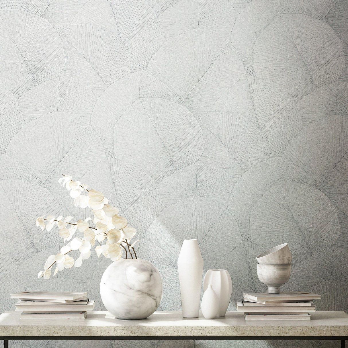 Galerie 34507 Kumano Palm Leaf White Wallpaper 34507 White Wallpaper