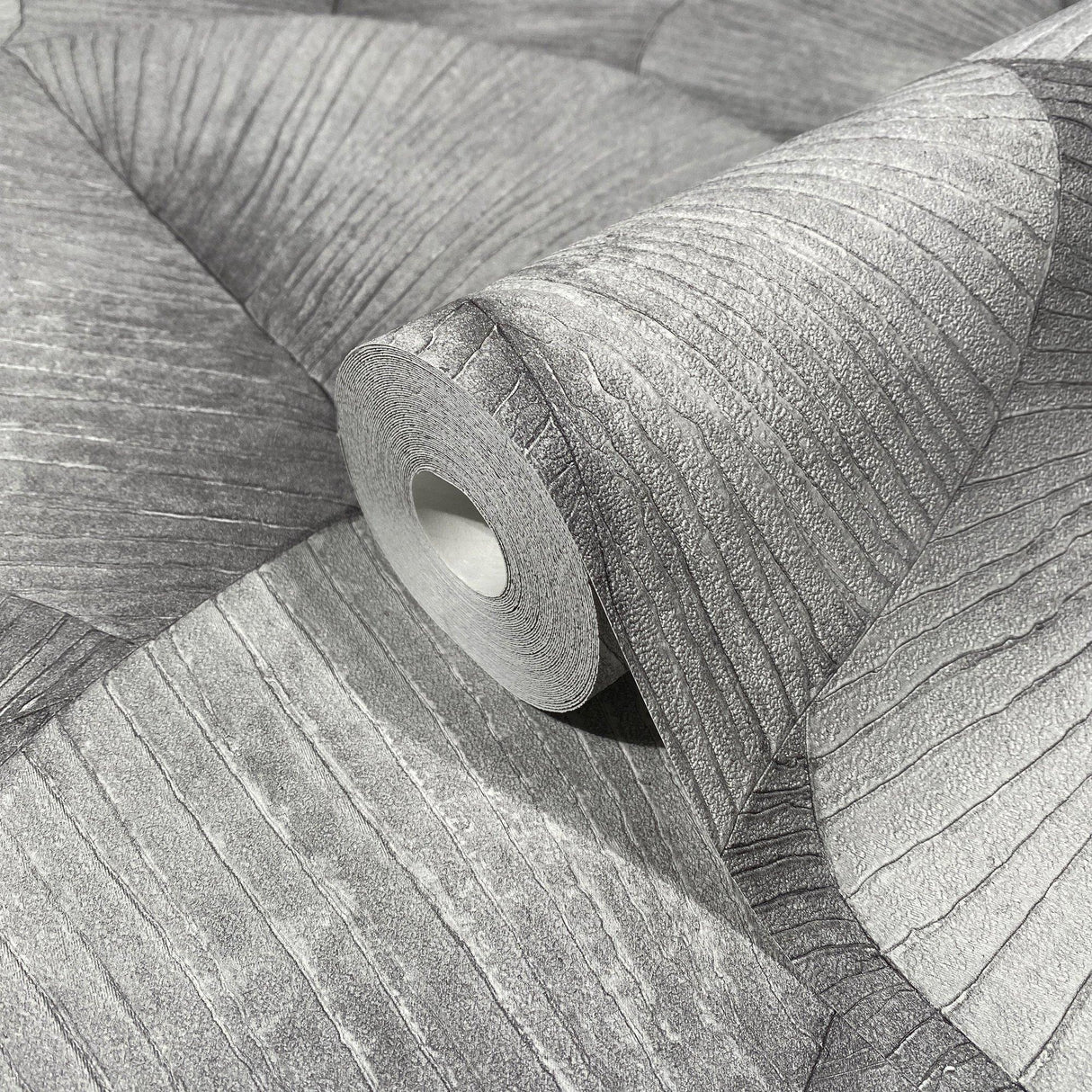 Galerie 34508 Kumano Palm Leaf Silver Grey Wallpaper 34508 Silver Grey Wallpaper
