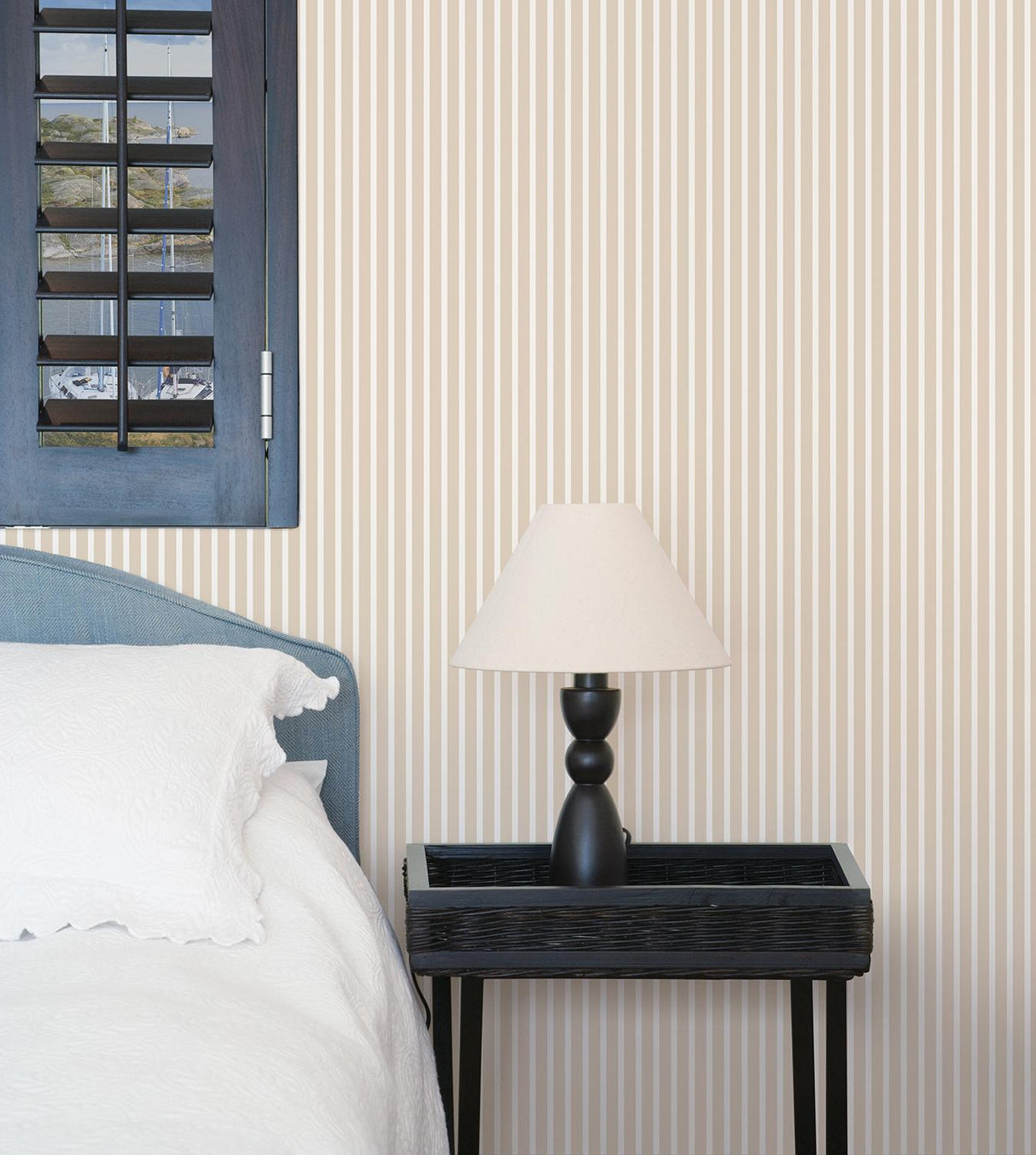 Galerie BUTCHER STRIPE Beige Wallpaper