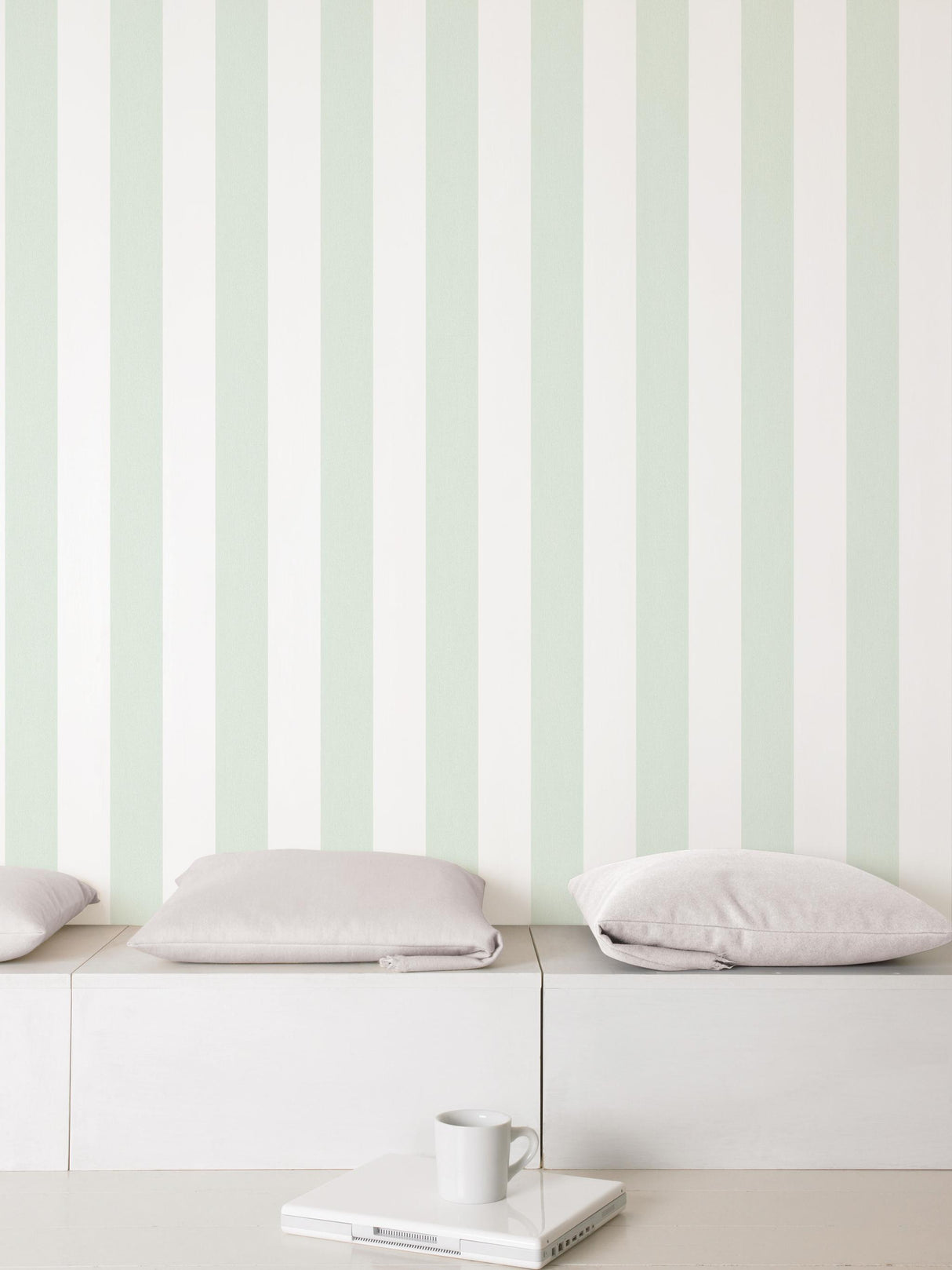 Galerie SURFACE STRIPE Green Wallpaper