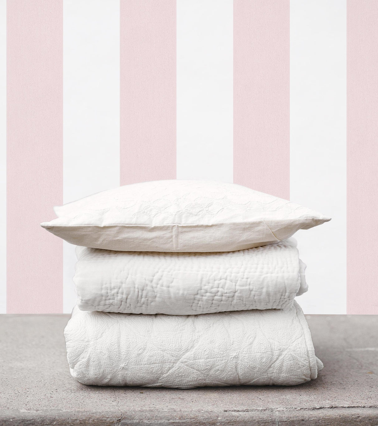 Galerie SURFACE STRIPE Pink Wallpaper