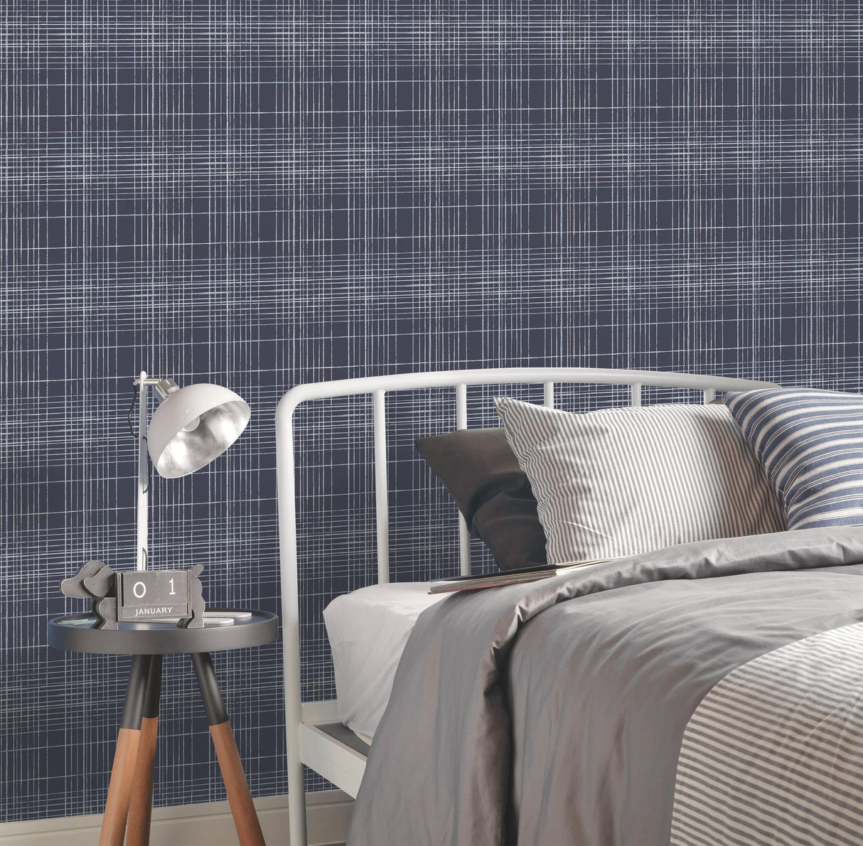 Galerie Nautical Sea Plaid Blue Wallpaper