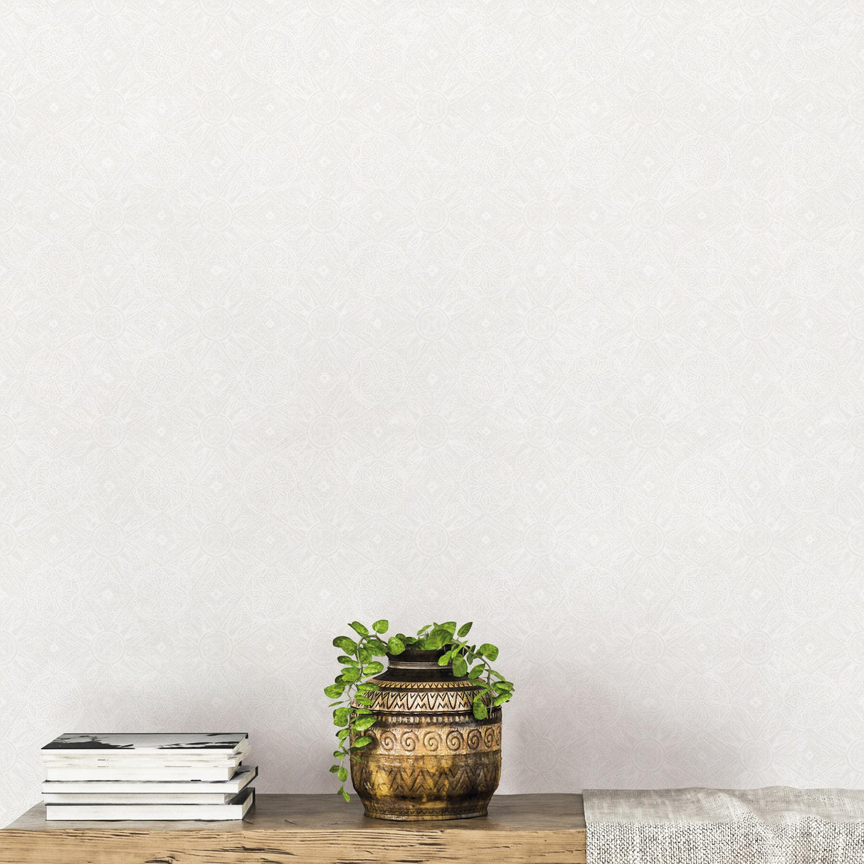 Galerie Moroccan Paisley White Wallpaper