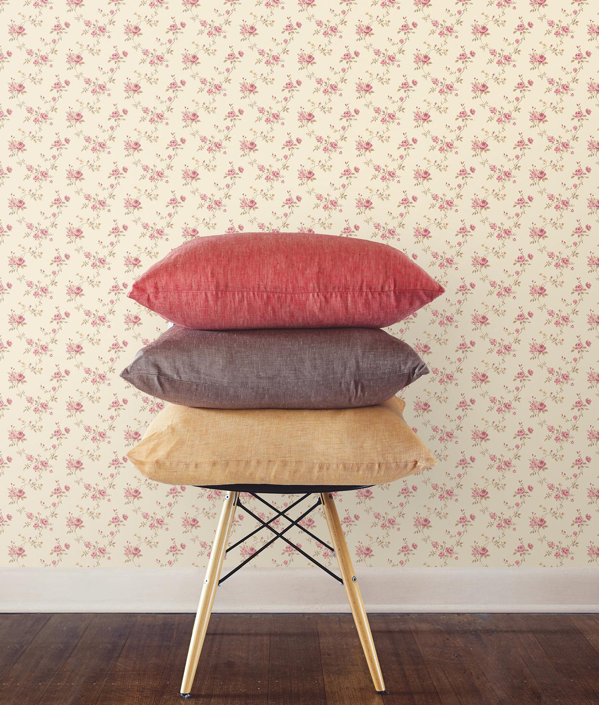Galerie Medium Rose Trail Cream Wallpaper