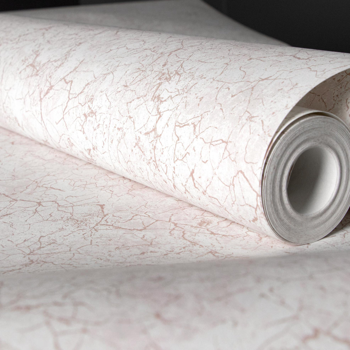 Galerie Bento Pink Wallpaper