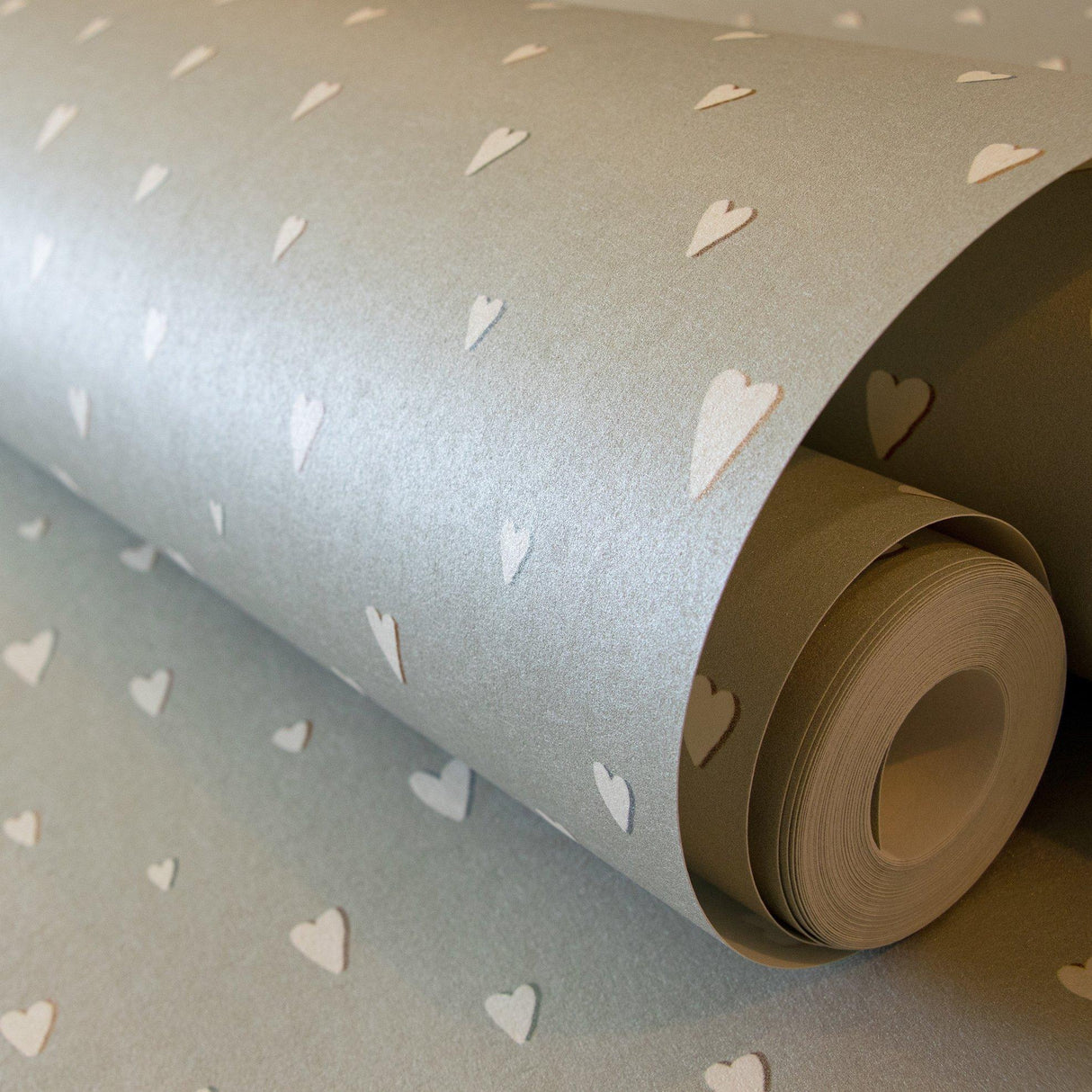 Galerie 26818 Great Kids Hearts Silver Grey Wallpaper 26818 Silver Grey Wallpaper