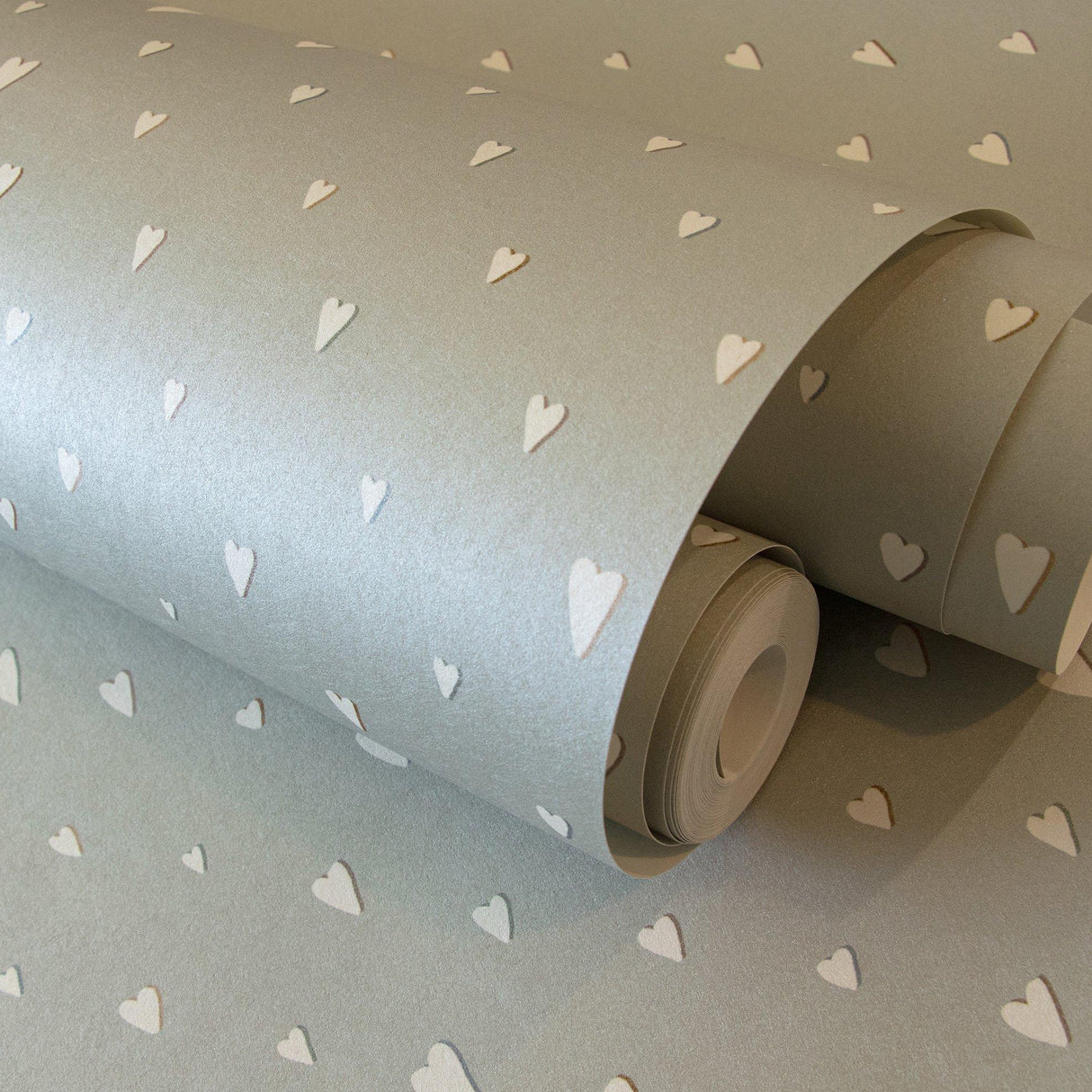 Galerie 26818 Great Kids Hearts Silver Grey Wallpaper 26818 Silver Grey Wallpaper