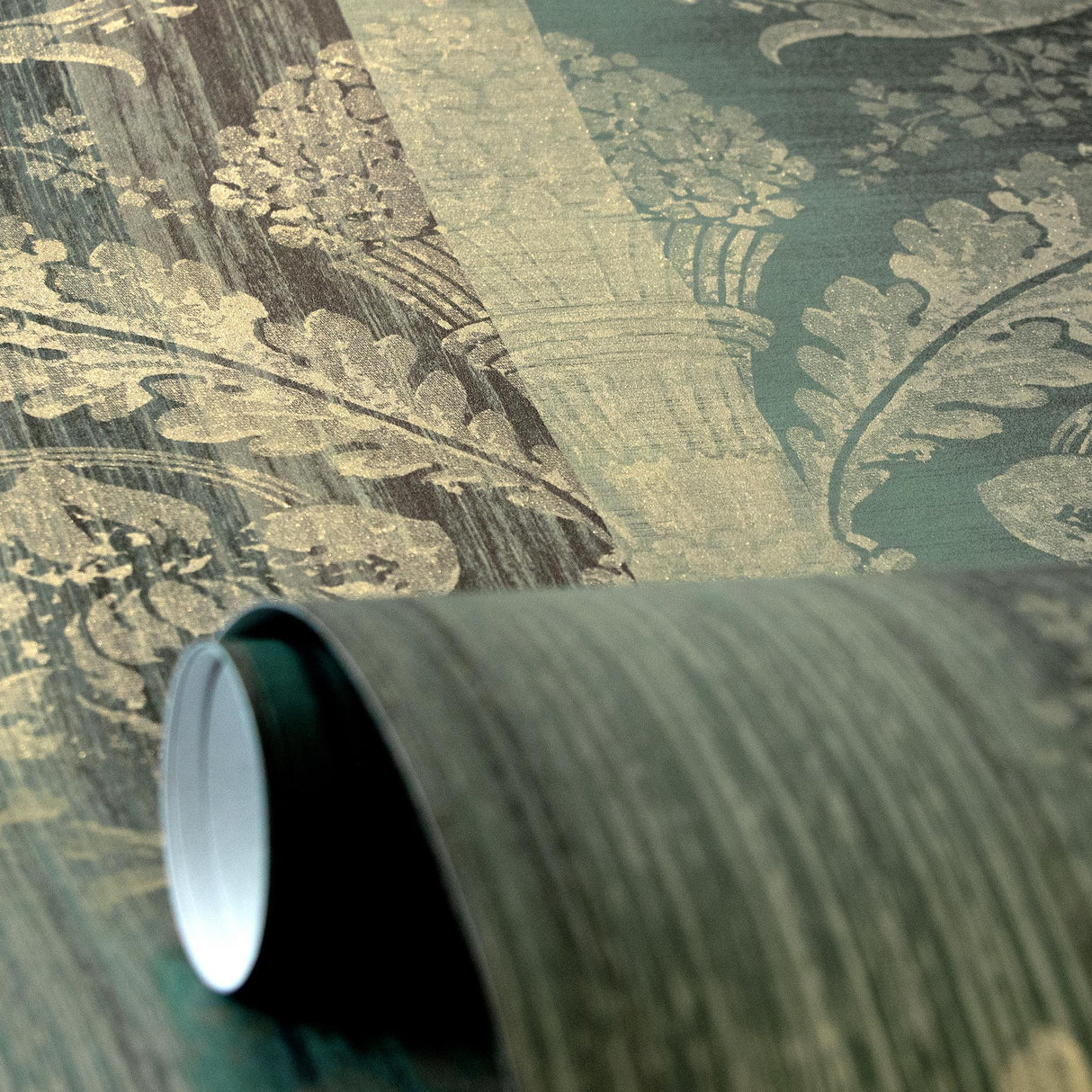 Galerie Nerites Green Wallpaper