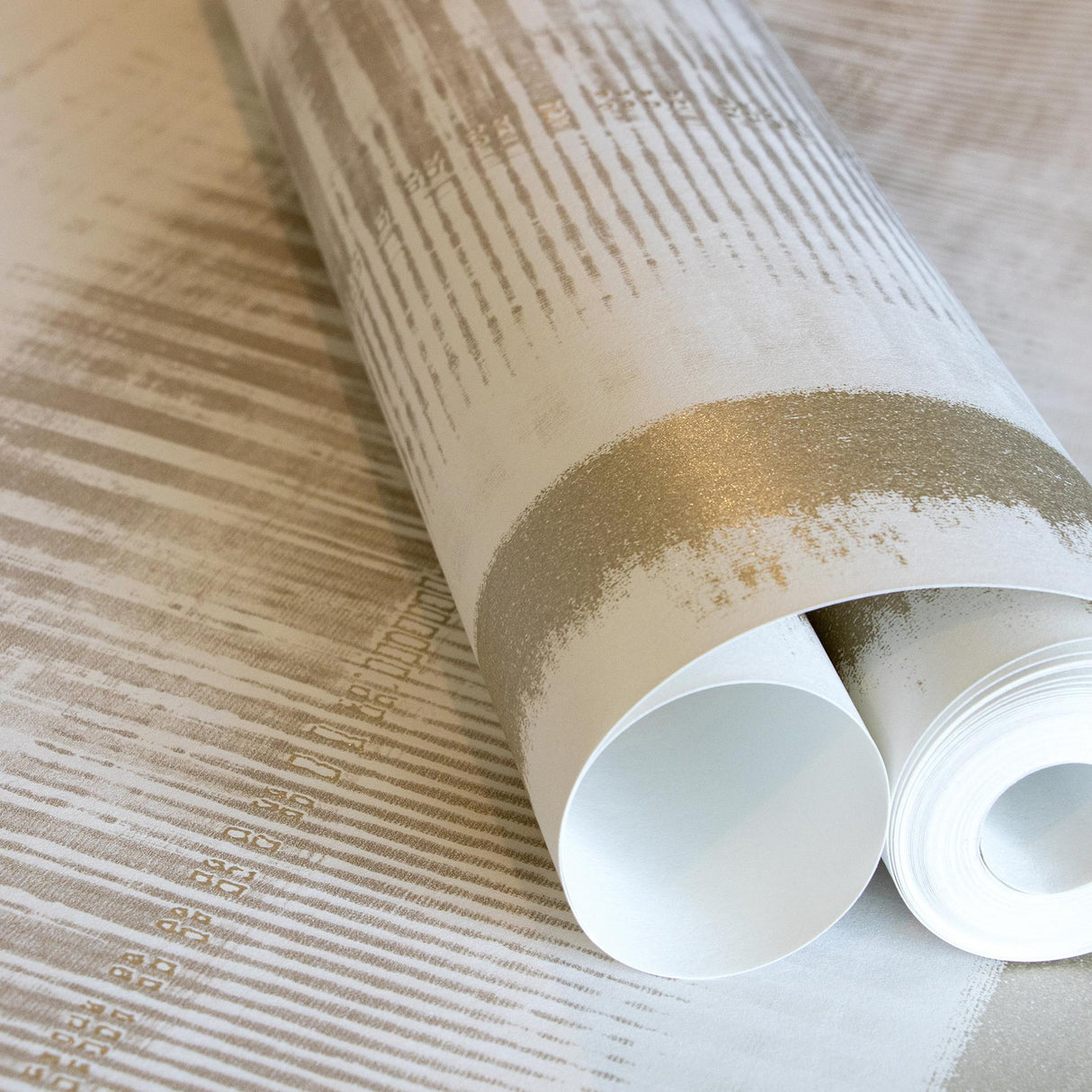 Galerie Hermes Cream Wallpaper