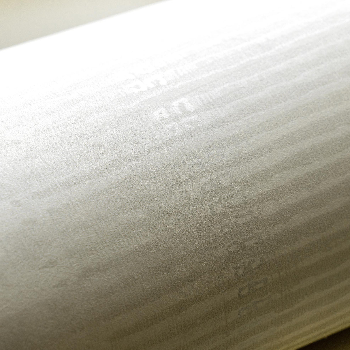 Galerie Hermes White Wallpaper