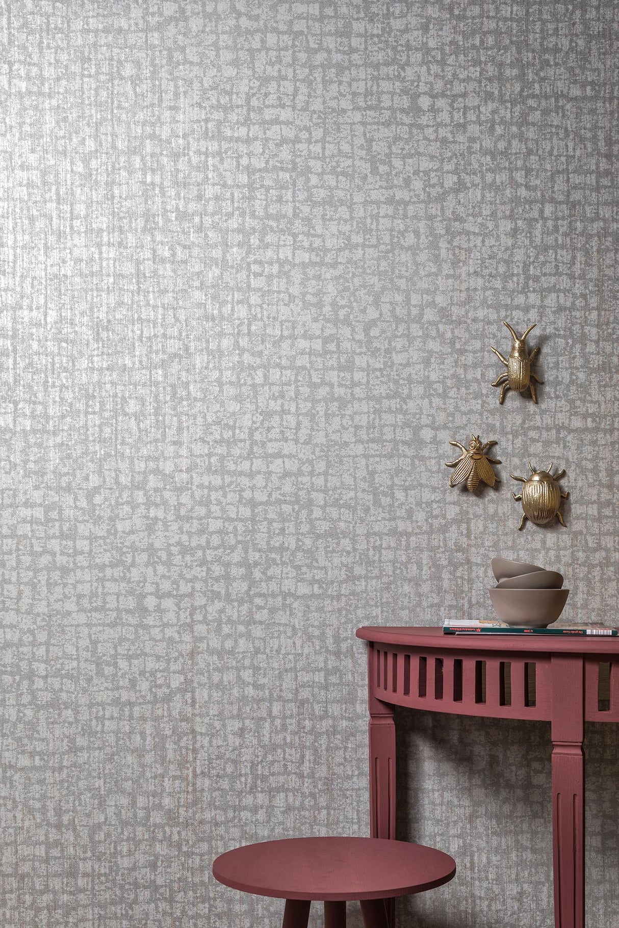 Galerie Zeus Silver Grey Wallpaper