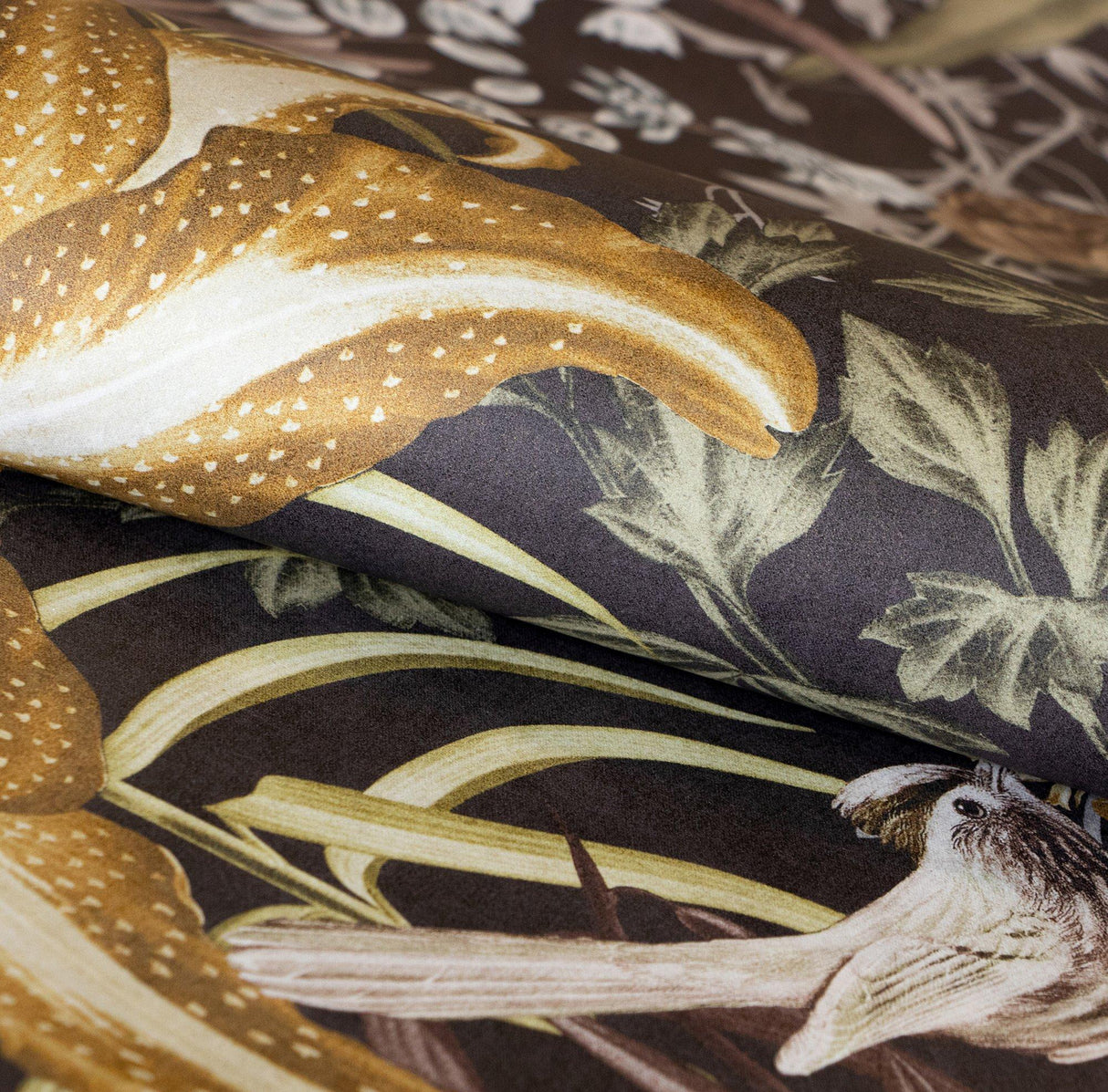 Galerie 26729 Tropical Moorea Bronze Brown Wallpaper 26729 Bronze Brown Wallpaper