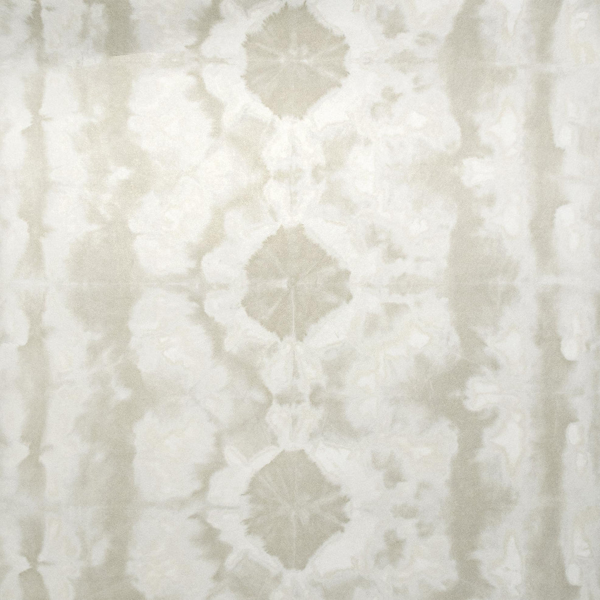 Galerie Batik Cream Wallpaper